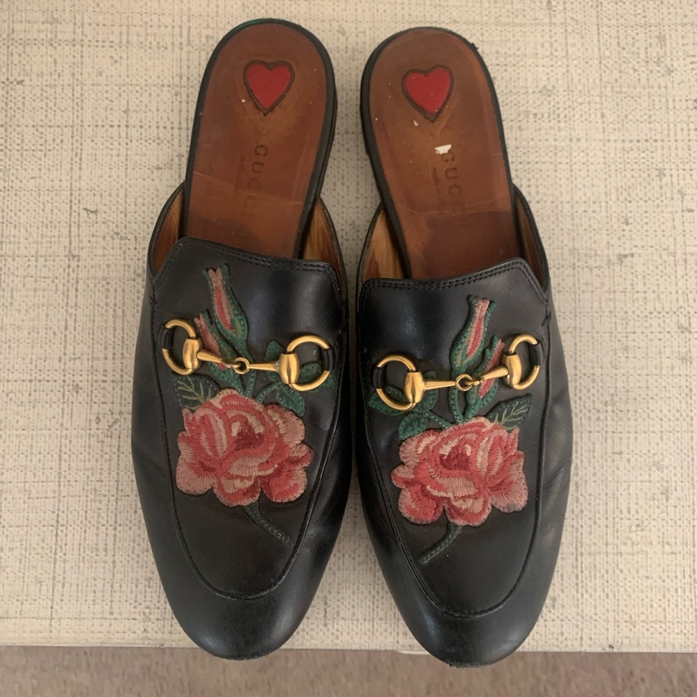 Gucci loafers with rose embroidery